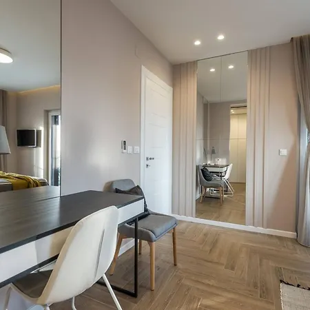 Luxury Primavera With Heated Pool *