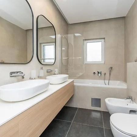 Luxury Primavera With Heated Pool Villa Sukošan