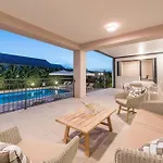 Luxury Primavera With Heated Pool Villa *